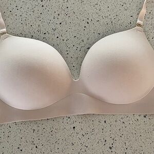 Victoria's Secret Dream Angels No Wire 38B-New With Tags